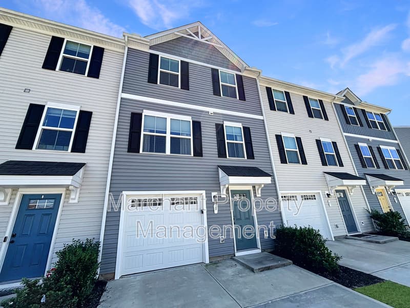 Greenville Townhome: 5 Verdant Leaf Way