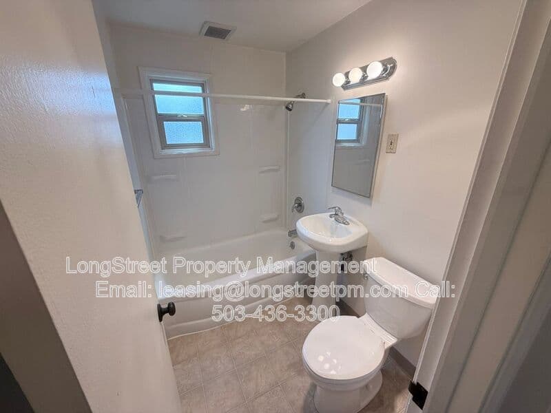 Corvallis Condo: 2612 NW Tyler Ave