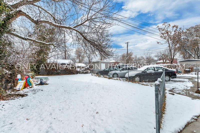 Springville Condo: 131 E 300 S