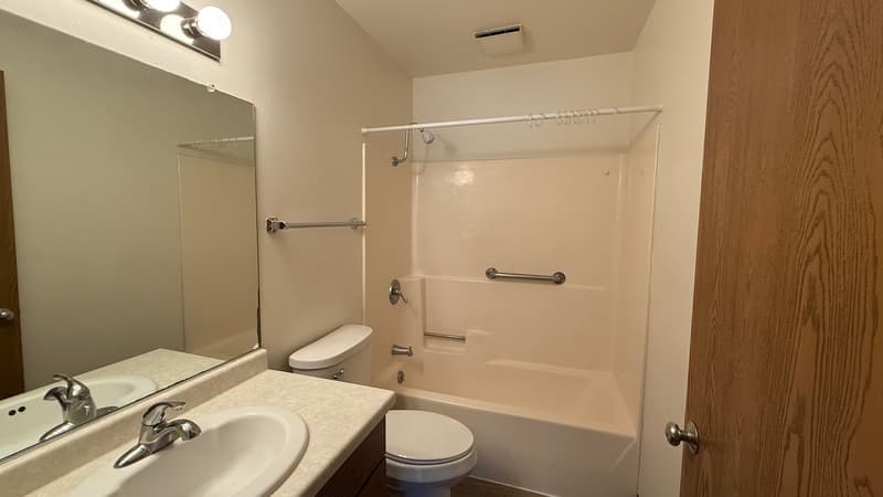 Clintonville Condo: 120 High Street - 9