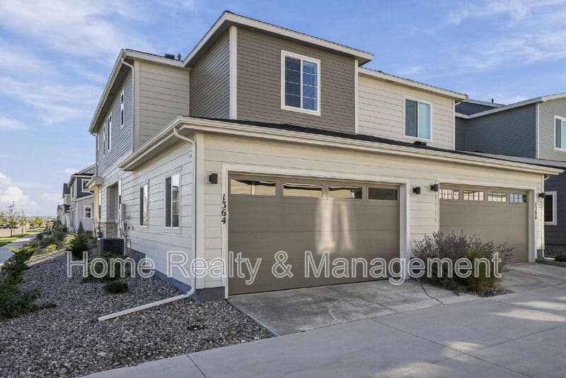 Erie Townhome: 1364 Penner Dr