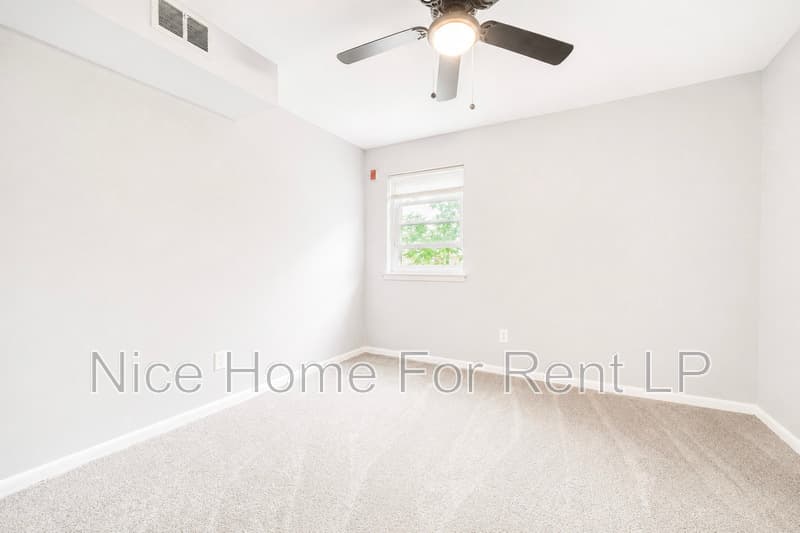 Wilmington Apartment: 2600 N Jefferson