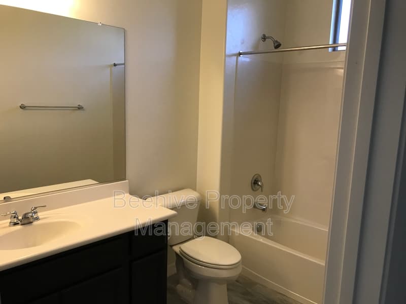 Mesa House: 3014 N 72nd St