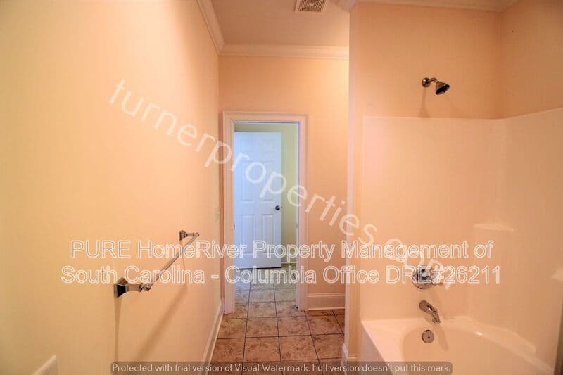 Columbia House: 395 Highland Point Drive