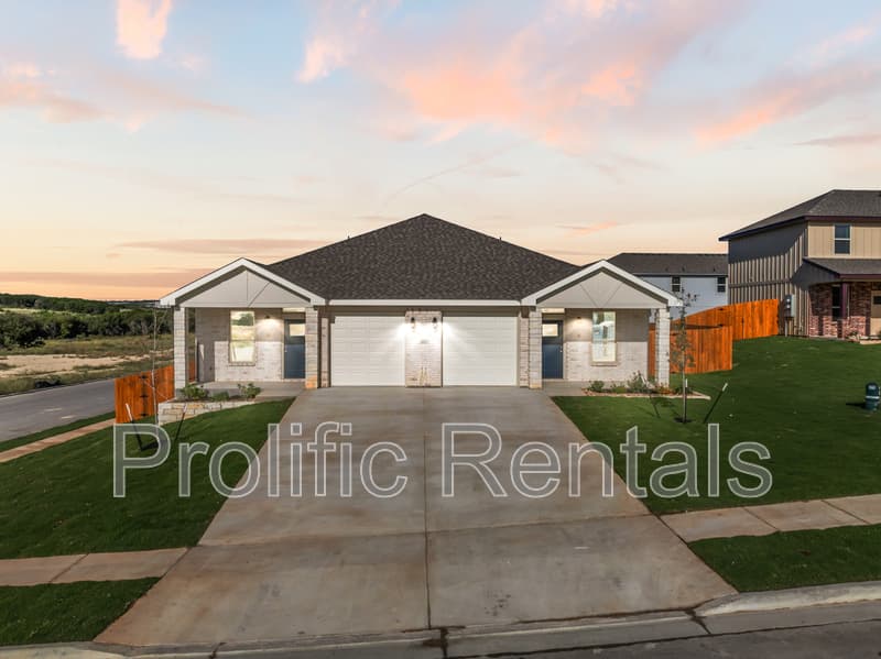 Copperas Cove Condo: 103 Logan Court 2.0 - A