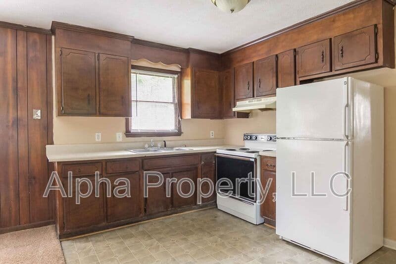 Greenville House: 107 Vesta Drive