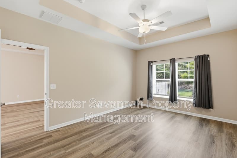 Pooler Townhome: 130 Danbury Court