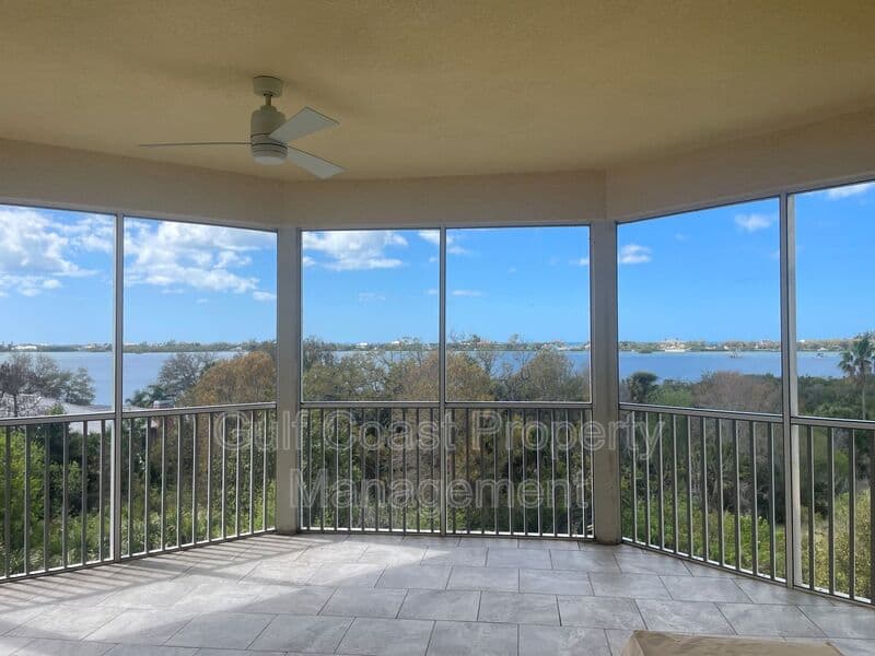 Osprey House: 260 Hidden Bay Dr