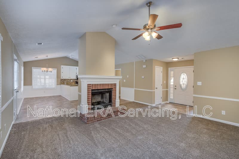 Covington House: 35 Oak Ridge Ct