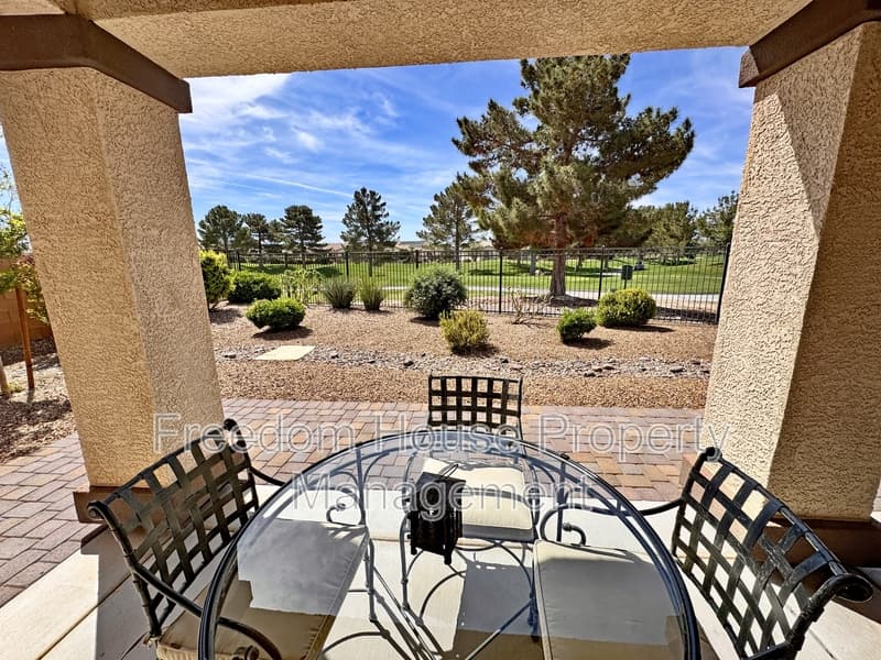 Pahrump House: 5245 East La Campana Drive