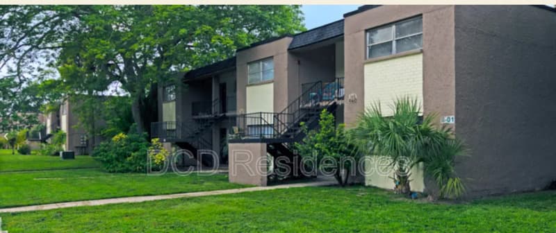 Tampa Condo: 5503 Forest Haven Cir