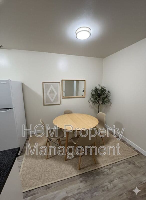 Culver City House: 4714 Slauson Ave Unit