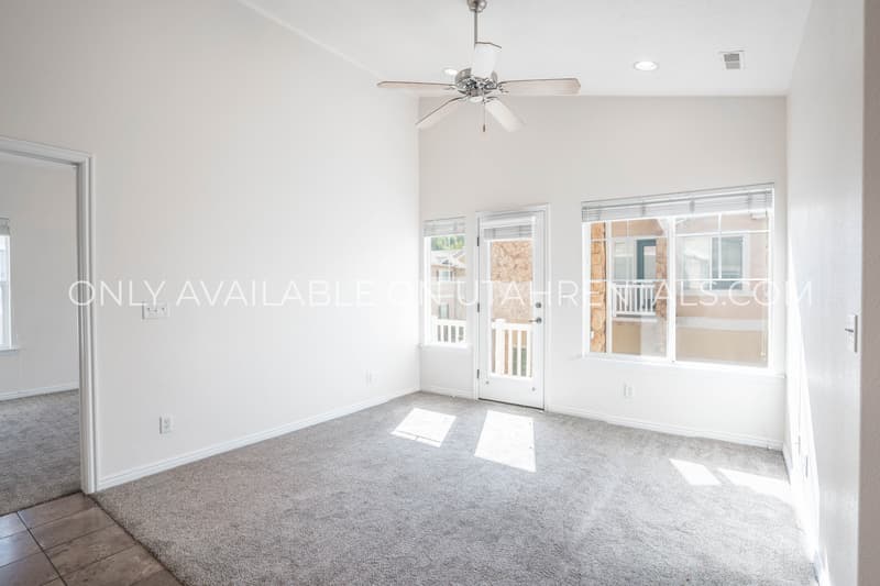 Provo Condo: 1052 Canyon Meadow Dr