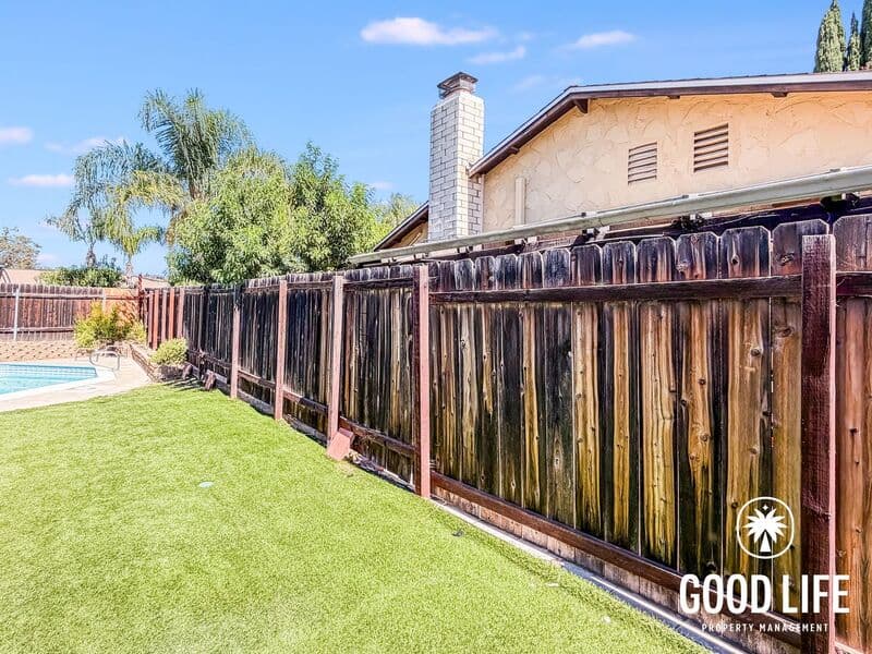 Escondido House: 2230 E Washington Ave