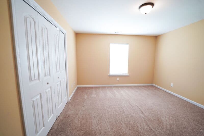 Savannah House: 6240 Chief O F Love Rd.