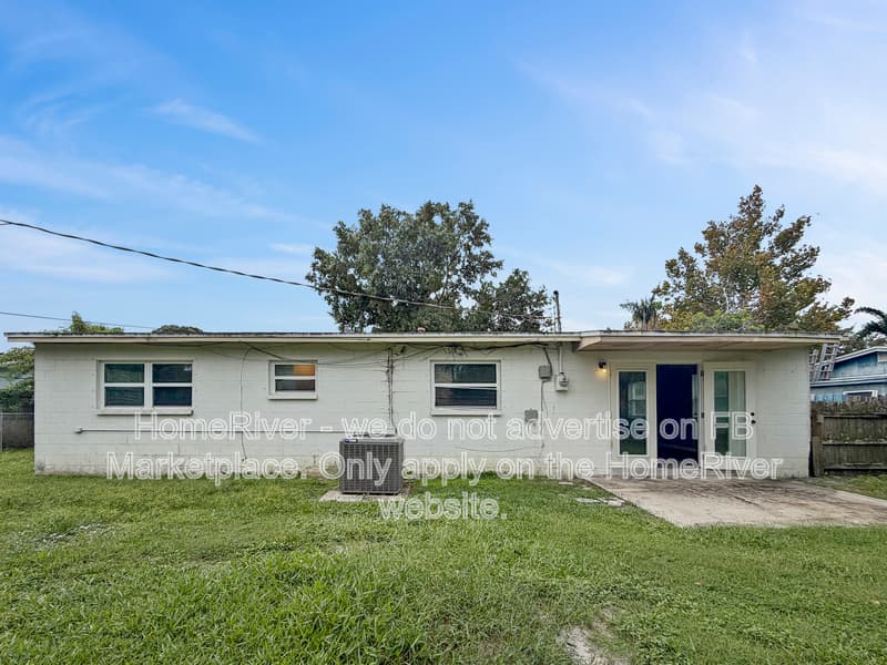 Rockledge House: 1016 Medallion Dr