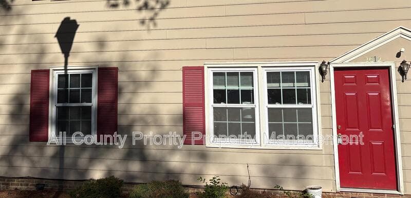 Raleigh Condo: 2612 Brafferton Ct.