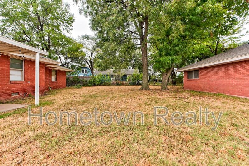 Oklahoma City House: 7201 S Walker Ave