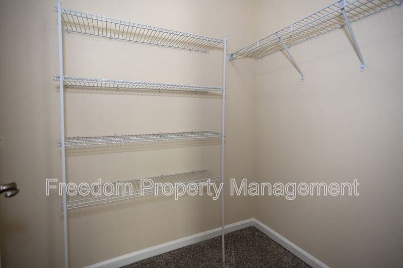 Gainesville Townhome: 7408 Brunson Cir