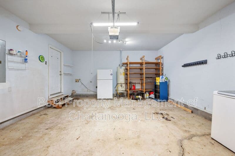 Ooltewah House: 5637 Tucker Rd