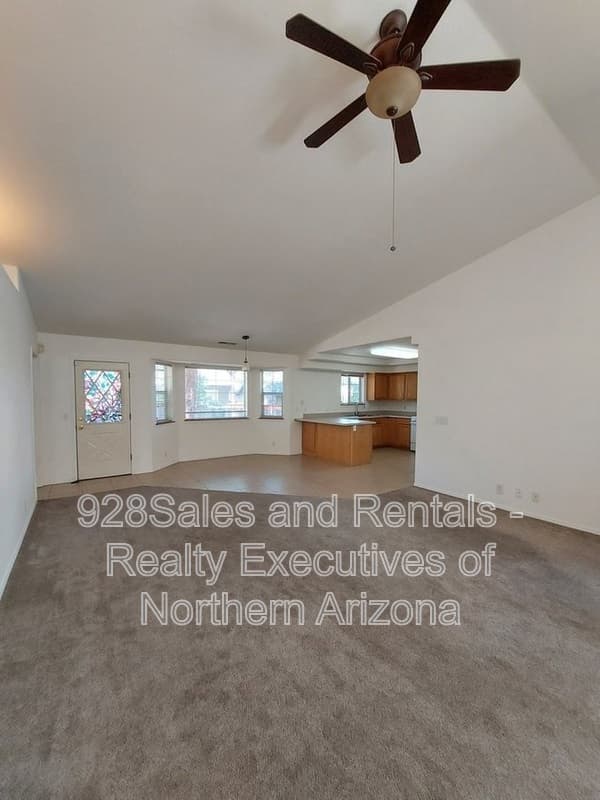 Flagstaff House: 4029 S Nicholas St
