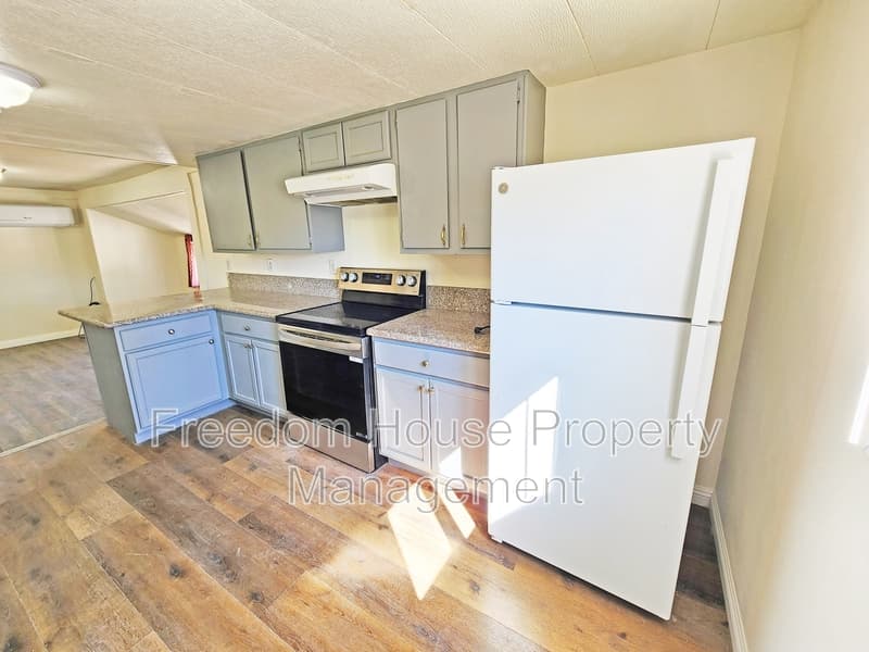 Pahrump Condo: 1080 West Windsong Lane - B