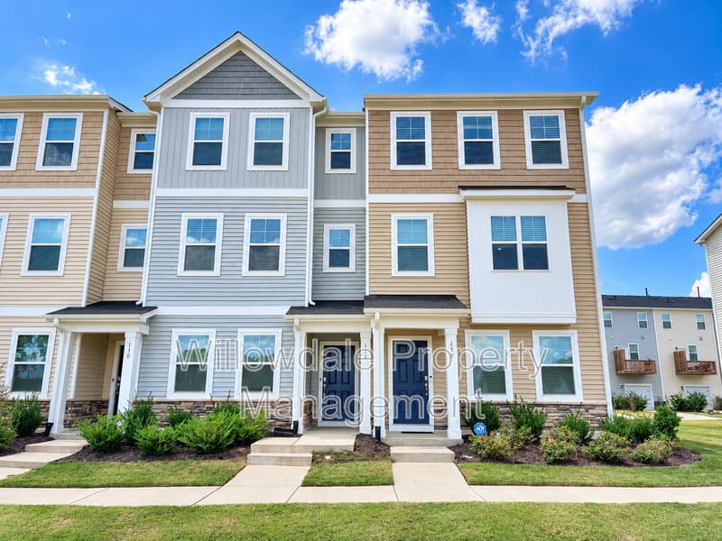 Raleigh Townhome: 158 Zealand Ct