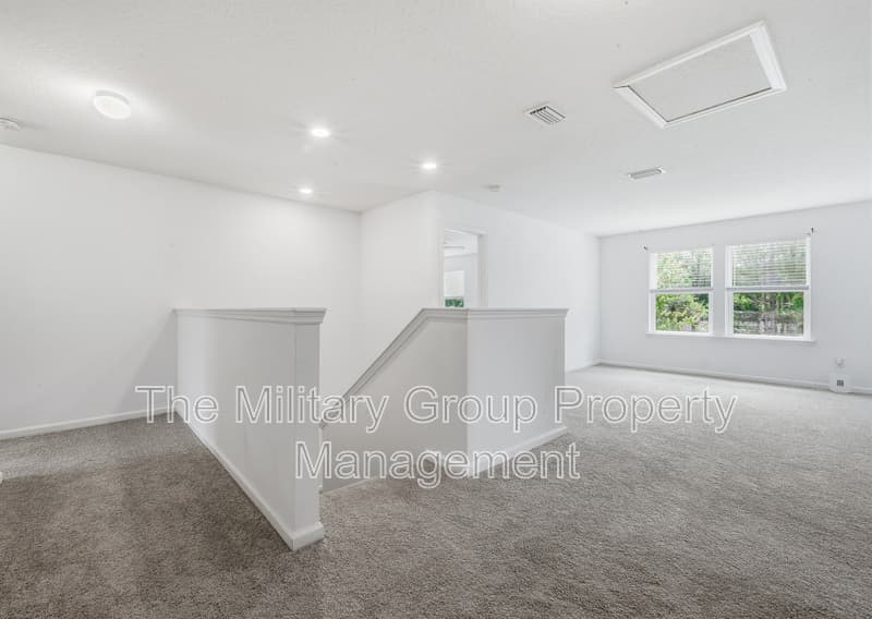 Orange Park House: 391 Hepburn Rd
