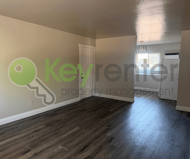 Sacramento House: 5724 Falconer Way