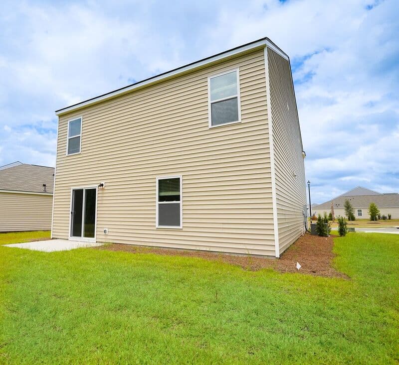 Bloomingdale House: 459 Coconut Dr