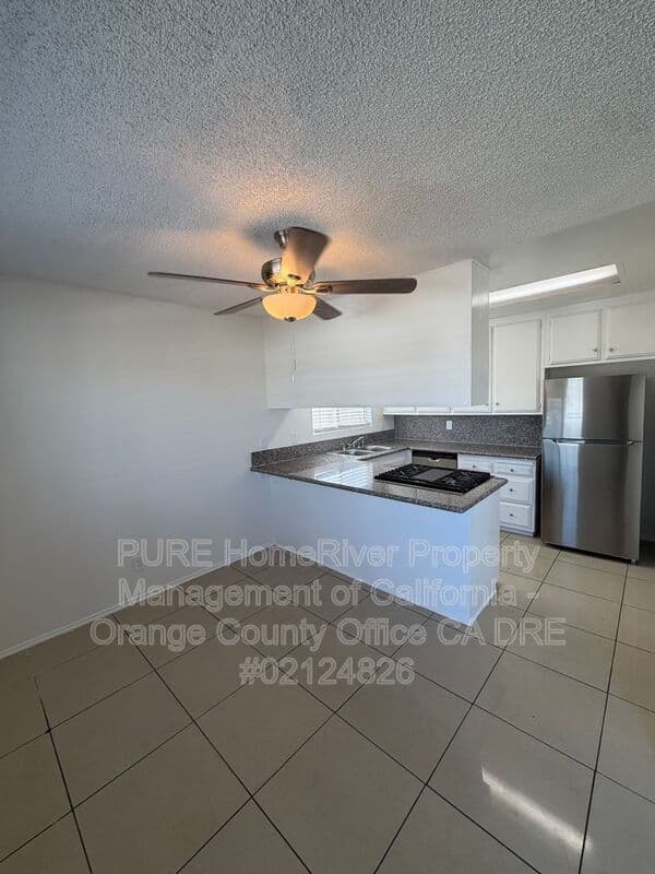 Huntington Beach Condo: 16692 Goldenwest St