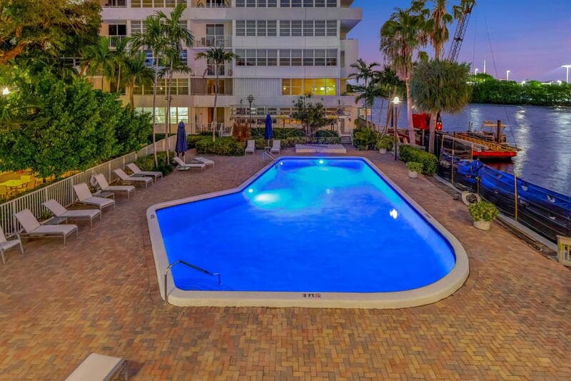 Fort Lauderdale Condo: 1160 N Federal Hwy