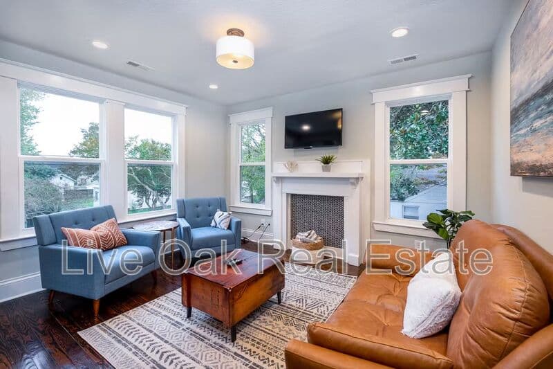 Norfolk Condo: 150 Lenox Ave