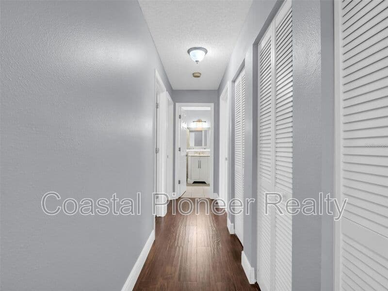 Palm Harbor House: 1801 E Lake Rd