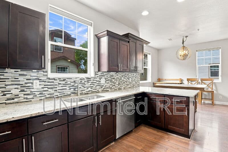 Flagstaff Townhome: 2520 West Pikes Peak Drive