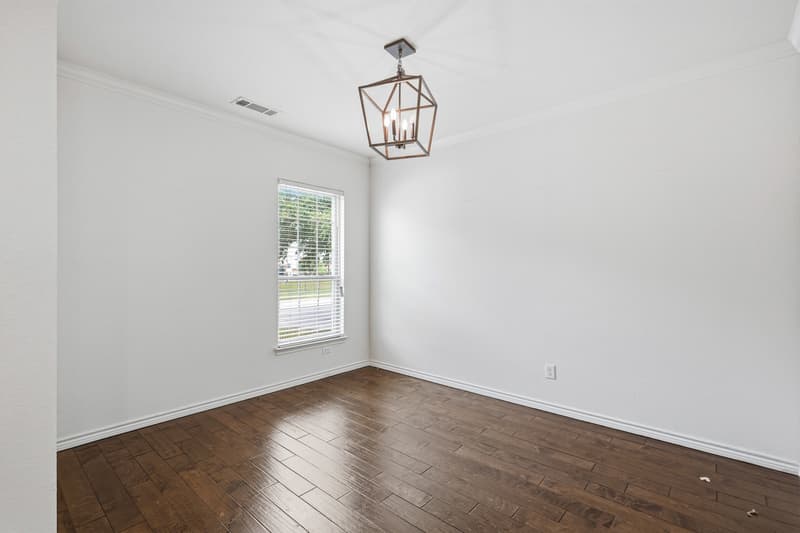Fort Worth House: 2913 Gordon Avenue