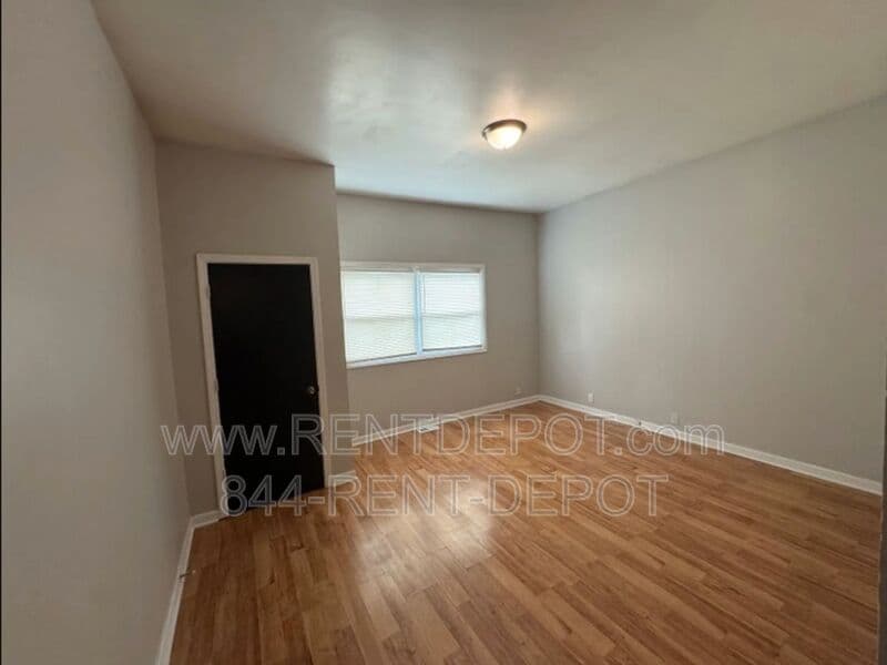 Evansville House: 1013 N. 2nd Ave