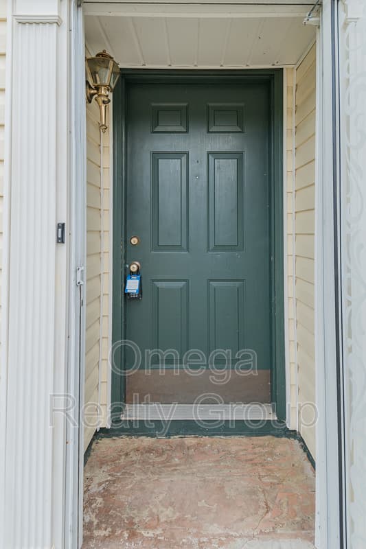 Birmingham Townhome: 2407 Hampstead Dr
