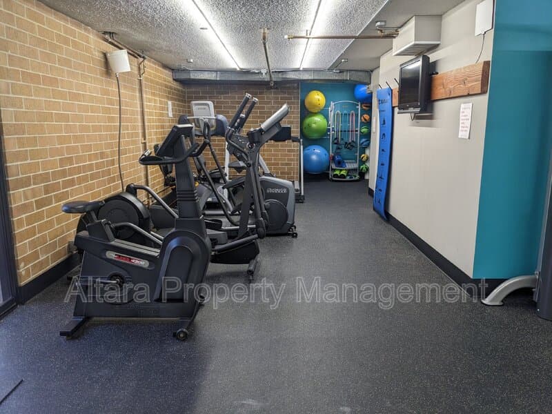 Denver Condo: 2880 S Locust St