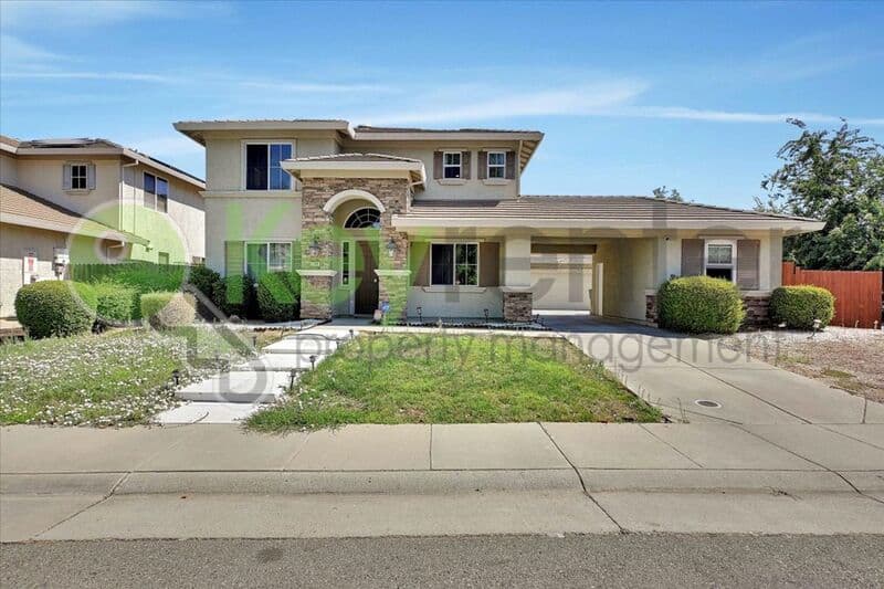 Lincoln House: 1740 Allenwood Circle
