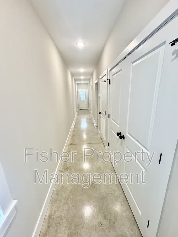 Richmond Condo: 1412 Rogers St
