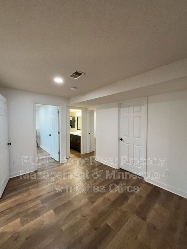 Coon Rapids House: 12394 Magnolia Cir Nw