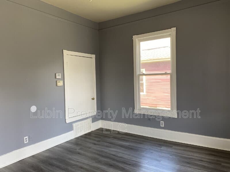 Memphis Condo: 332 Lema Pl