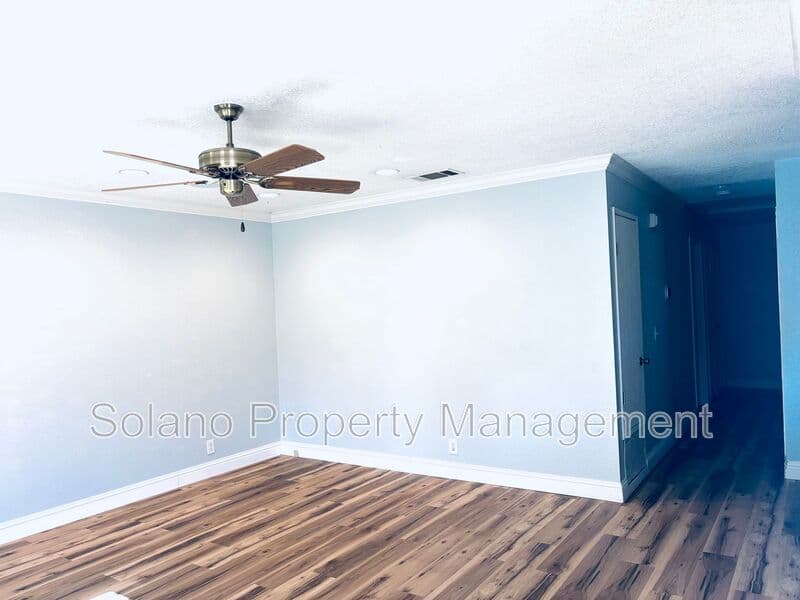 Vacaville House: 349 Temple Drive
