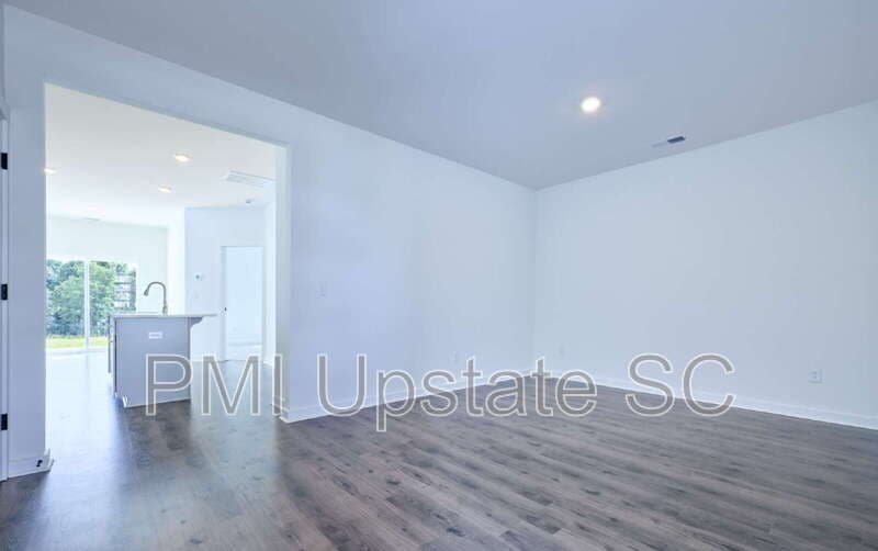Spartanburg Townhome: 1290 Westgate Village Drive