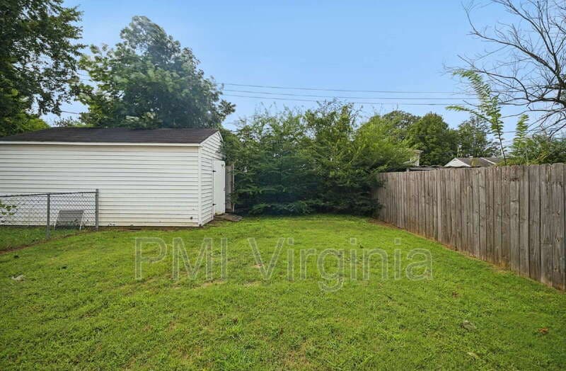 Portsmouth Condo: 16 Connor Pl