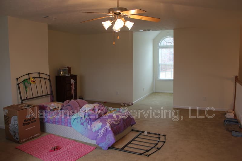 Locust Grove House: 704 Emertrey Dr