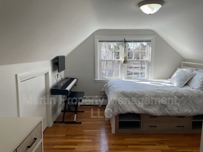 Wakefield House: 533 Water Street