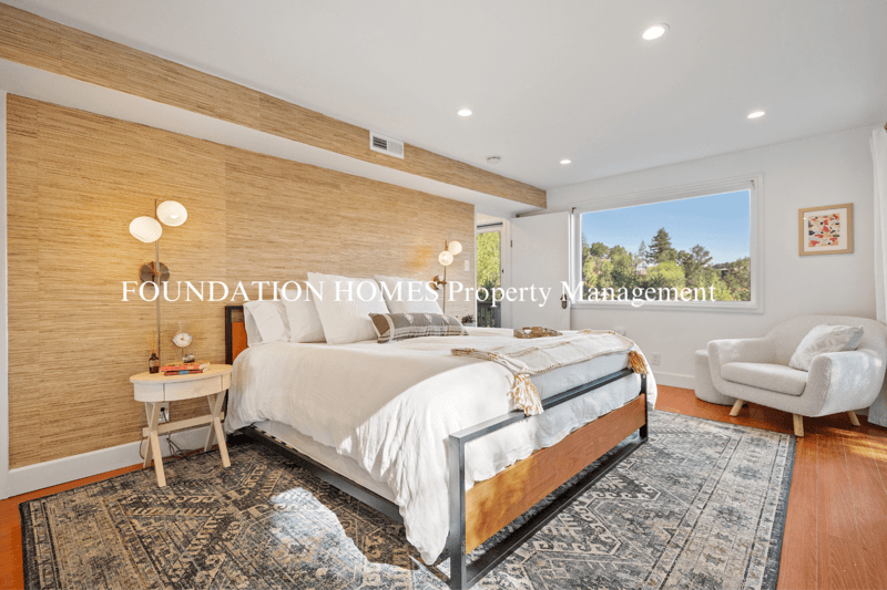 Fairfax House: 223 Scenic Rd.