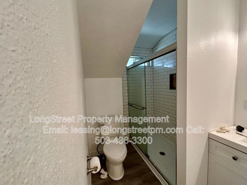 Portland House: 3520 SE 7th Ave